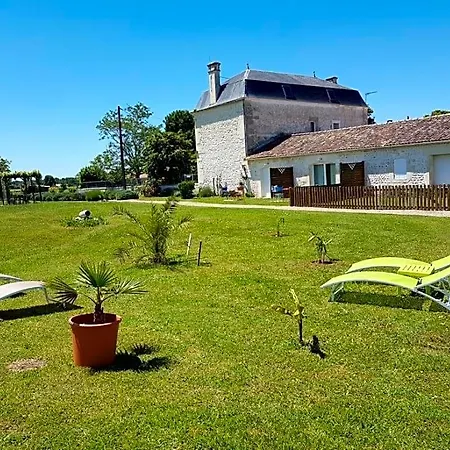 Le Domaine De Bellevue Bed & Breakfast 3*