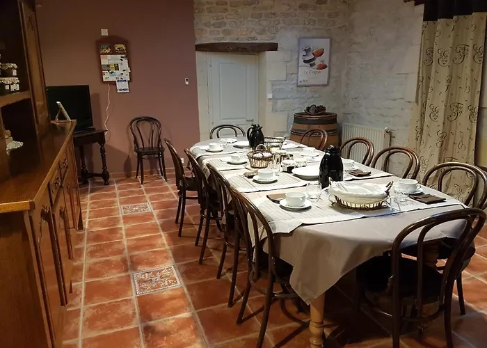 Le Domaine De Bellevue Bed and Breakfast