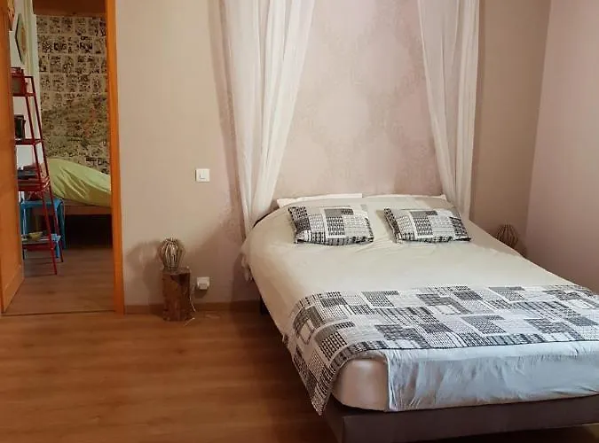 Le Domaine De Bellevue Bed and Breakfast 3*